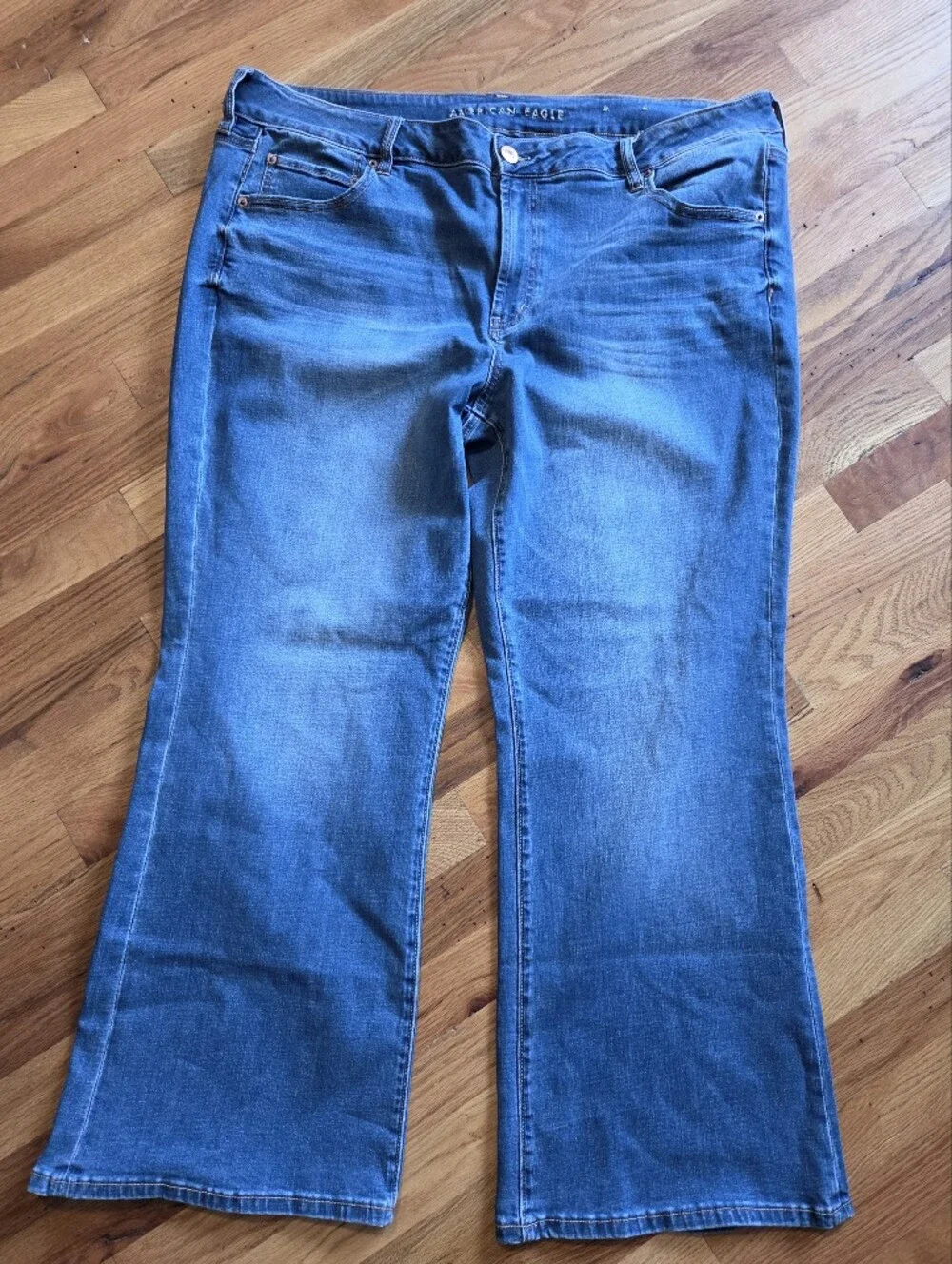 American Eagle Outfitters Jeans Women's 22 Short Medium Blue Favorite Boyfriend - Picture 3 of 7